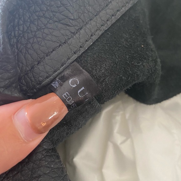 Gucci Black Leather Drawstring Backpack - Picture 9 of 11